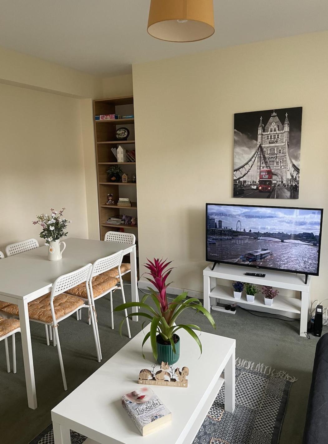 Stunning Flat Close To Regents Park And Euston Station! Λονδίνο Εξωτερικό φωτογραφία
